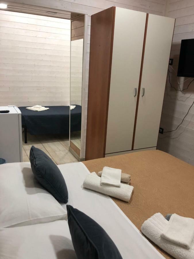 Rooms Chanel Сиракуза Екстериор снимка
